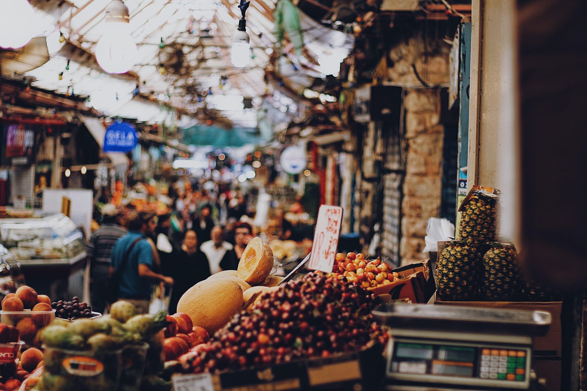 Proggio day trip to take a break from being productive at Machneh Yehuda, Jerusalem 